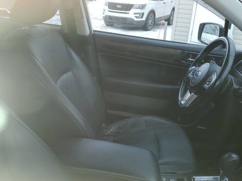 Used 2016 Subaru Outback 2.5i Limited image 7