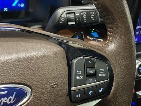 Certified 2021 Ford Explorer King Ranch w/ Premium Technology Package AWD/4WD image 36