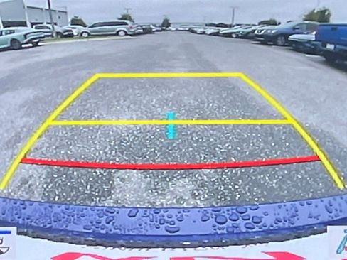 Used 2023 Toyota Camry SE image 30