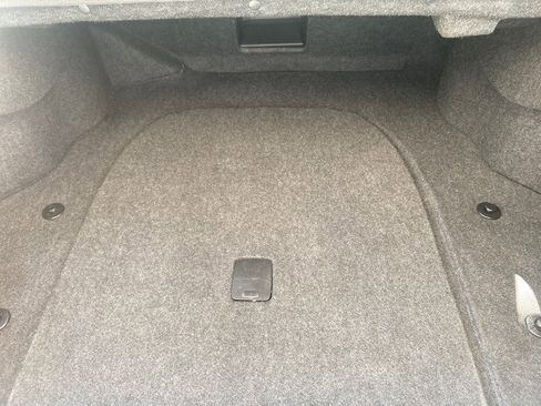 Used 2005 Cadillac De Ville image 84