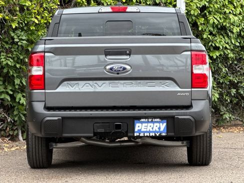 Used 2024 Ford Maverick Lariat AWD/4WD image 4