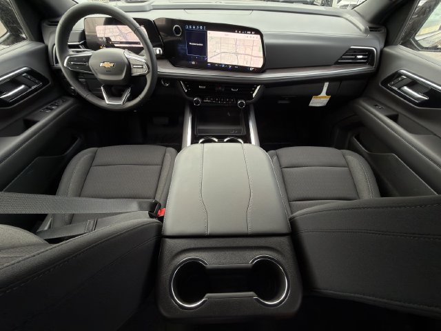 New 2026 Chevrolet Suburban LS RWD image 9