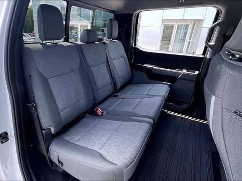 Used 2024 Ford F250 XL w/ STX Appearance Package AWD/4WD image 25