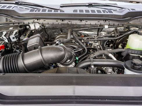 New 2024 Ford F250 XL w/ XL Chrome Package image 25