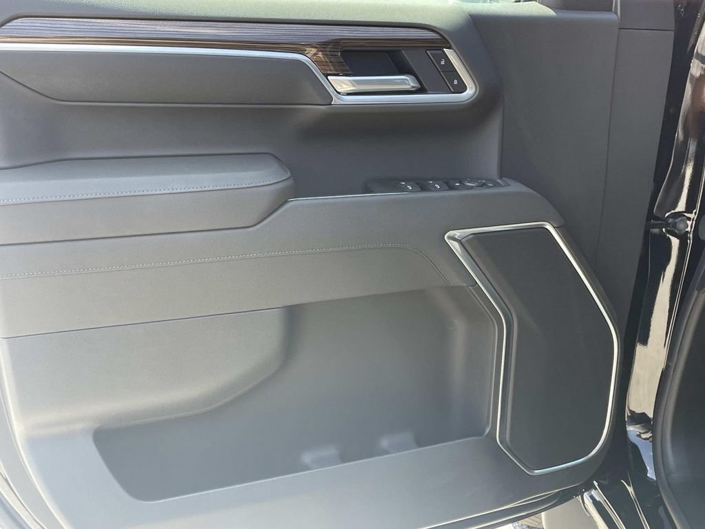 New 2026 Chevrolet Silverado 1500 RST AWD/4WD image 14