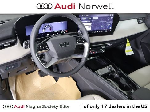 New 2026 Audi Q3 quattro 2.0T AWD/4WD image 2