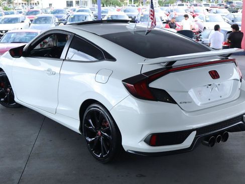 Used 2018 Honda Civic Si image 6