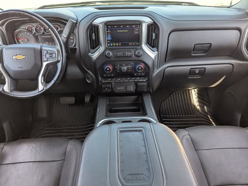 Certified 2021 Chevrolet Silverado 1500 LTZ w/ Z71 Off-Road Package image 17