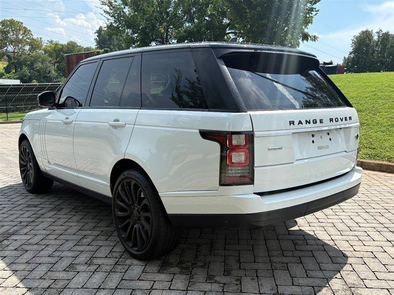 Used 2015 Land Rover Range Rover Supercharged AWD/4WD image 3