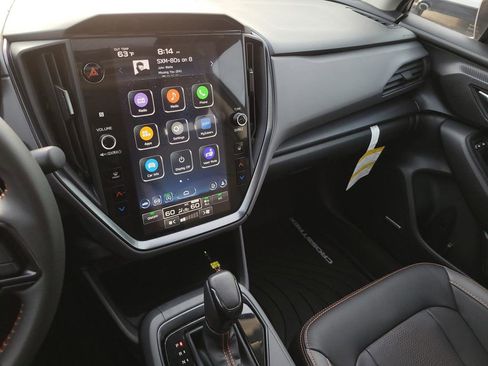 Certified 2025 Subaru Crosstrek 2.5i Limited w/ Crosstrek Mirror Package image 23