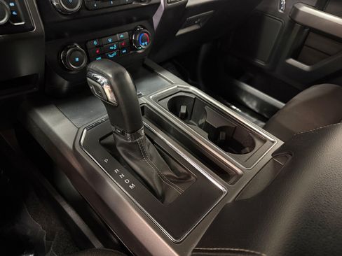 Used 2019 Ford F150 XLT w/ Equipment Group 302A Luxury AWD/4WD image 26