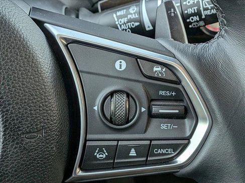 Used 2024 Acura MDX SH-AWD w/ Technology Package image 16