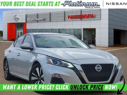 Used 2021 Nissan Altima 2.5 SV w/ SV Premium Package