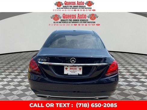 Used 2019 Mercedes-Benz C 300 Sedan image 5