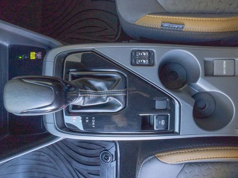 Certified 2025 Subaru Crosstrek 2.5i Sport image 10