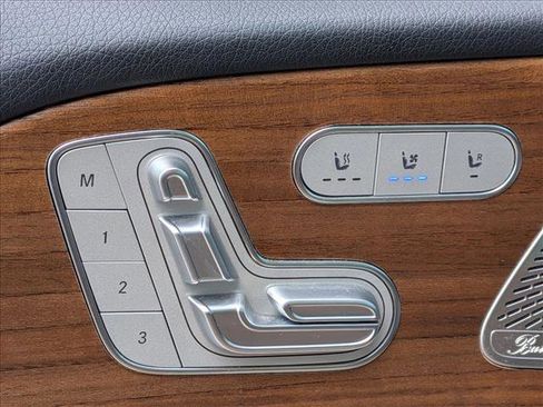 Used 2024 Mercedes-Benz GLE 450 4MATIC image 17