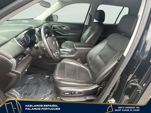 Certified 2021 Chevrolet Traverse Premier FWD image 12