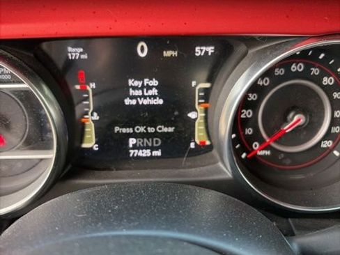 Used 2020 Jeep Gladiator Rubicon w/ LED Lighting Group AWD/4WD image 16