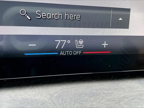 Certified 2024 BMW X7 xDrive40i w/ M Sport Package image 36