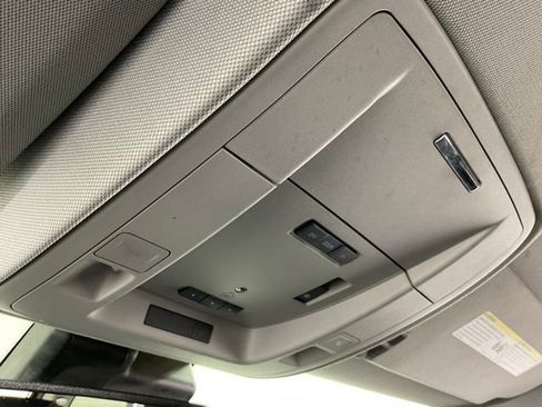 Used 2018 GMC Sierra 1500 SLT image 25