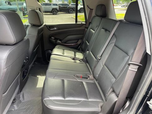 Used 2019 GMC Yukon SLT AWD/4WD image 8