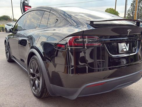 Used 2022 Tesla Model X AWD/4WD image 6