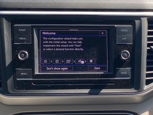 Used 2023 Volkswagen Atlas SE image 7