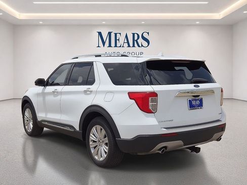 Used 2020 Ford Explorer Limited AWD/4WD image 3