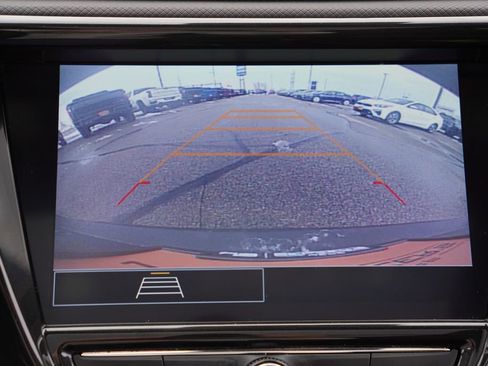 Used 2021 Chevrolet TrailBlazer RS w/ Sun and Liftgate Package image 36