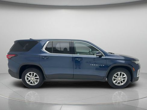 Used 2023 Chevrolet Traverse LS w/ Safety Package AWD/4WD image 4