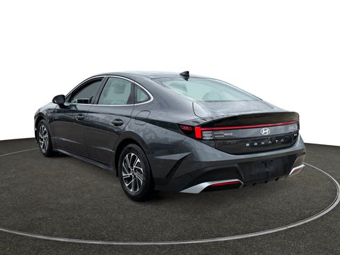 Certified 2026 Hyundai Sonata Blue FWD image 3