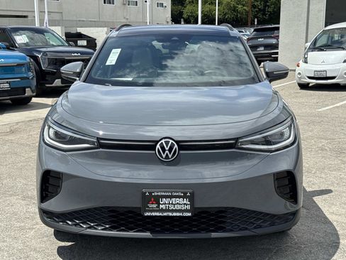 Used 2024 Volkswagen ID.4 Pro S RWD image 2