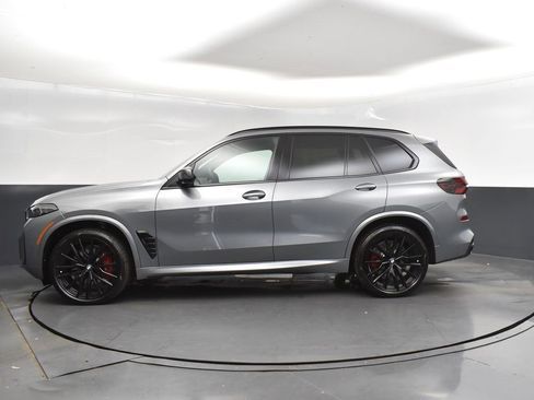 New 2026 BMW X5 M60i image 4