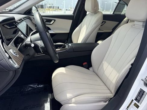 Used 2025 Mercedes-Benz E 450 4MATIC Sedan w/ Driver Assistance Package image 11