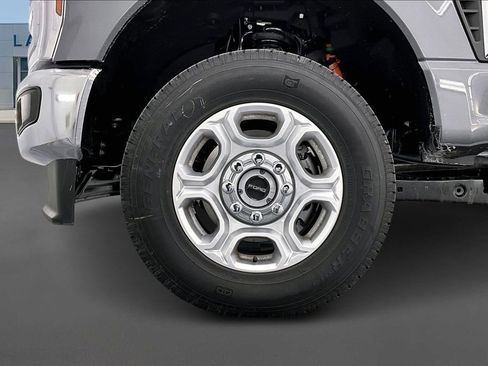 New 2026 Ford F350 XLT w/ XLT Premium Package image 13