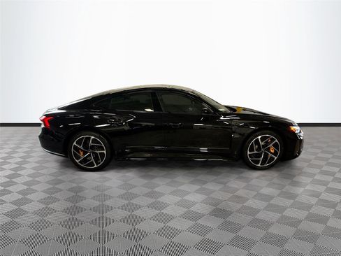 Used 2023 Audi RS e-tron GT w/ Carbon Performance Package AWD/4WD image 8