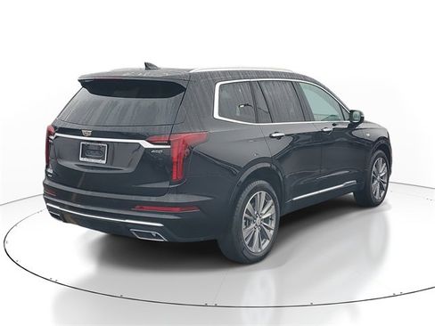Certified 2024 Cadillac XT6 Premium Luxury w/ Technology Package image 4