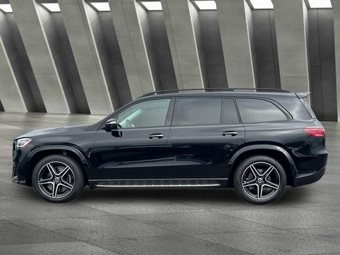 New 2026 Mercedes-Benz GLS 450 4MATIC image 7