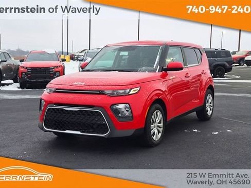 Used 2022 Kia Soul LX FWD image 3
