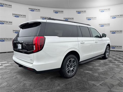 New 2025 Ford Expedition Max Active image 5