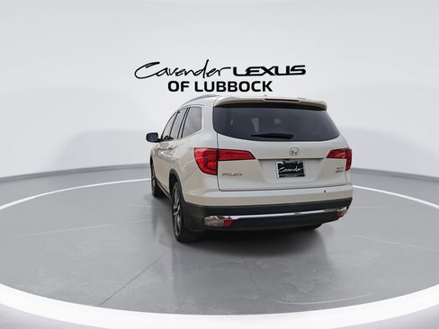 Used 2017 Honda Pilot Elite image 7