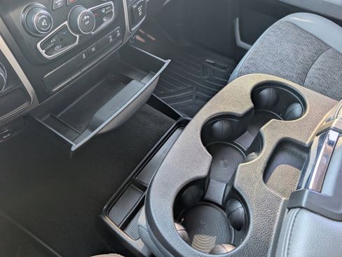 Used 2018 RAM 1500 Big Horn image 25