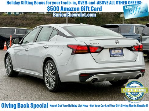 Used 2023 Nissan Altima 2.5 SL image 3