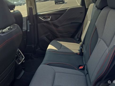 Used 2019 Subaru Forester Sport AWD/4WD image 6