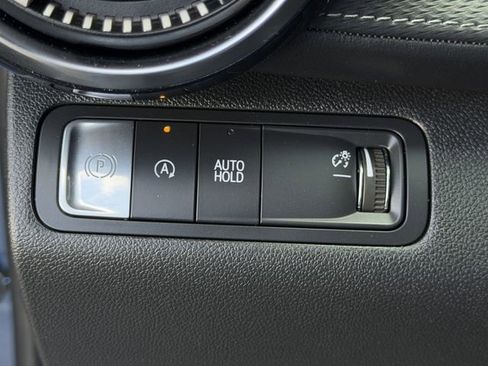 Used 2025 Chevrolet Equinox LT w/ Safety and Technology Package FWD image 20