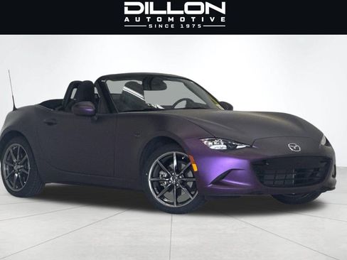 Used 2019 MAZDA MX-5 Miata Grand Touring w/ GT-S Package RWD image 1