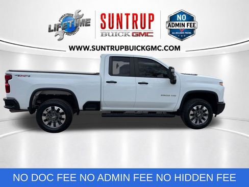 Used 2024 Chevrolet Silverado 2500 Custom w/ Custom Value Package AWD/4WD image 7