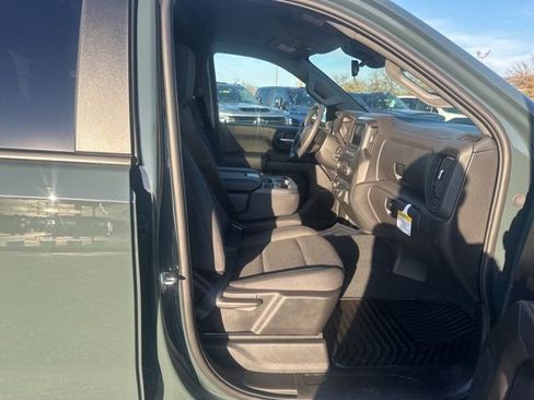 New 2026 Chevrolet Silverado 1500 Custom Trail Boss w/ Turbomax Blackout Package image 31