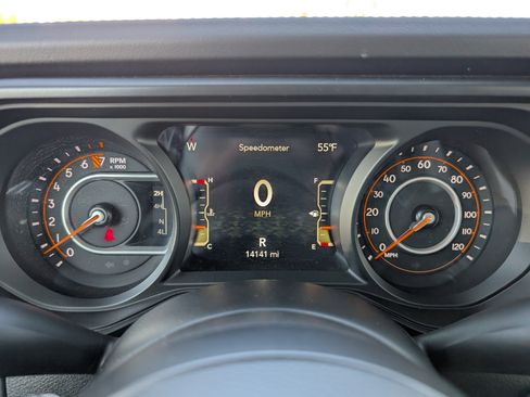 Used 2025 Jeep Gladiator Rubicon AWD/4WD image 20
