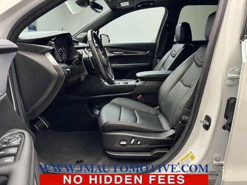 Used 2023 Cadillac XT6 Sport w/ LPO, ONYX Package AWD/4WD image 13